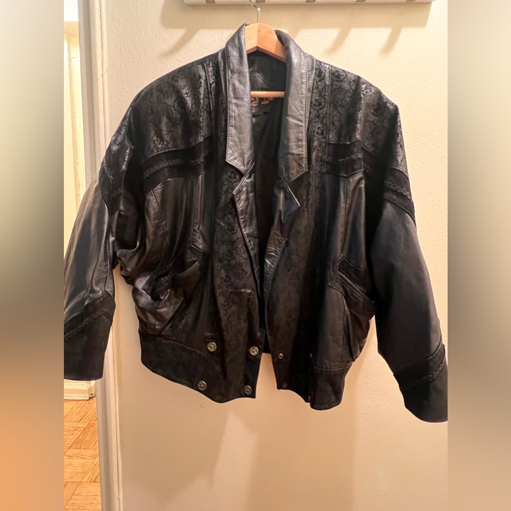 Unisex Vintage Leather Jacket